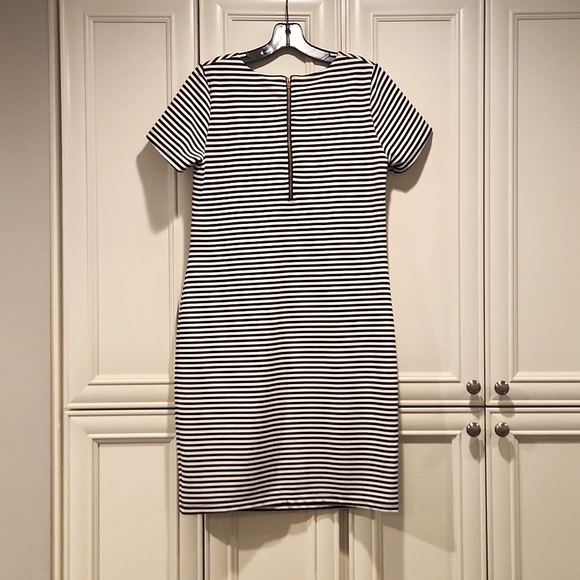 NINA LEONARD | Striped Shift Dress - Picture 6 of 6